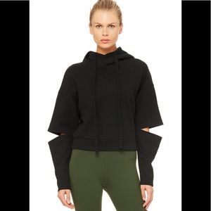 Alo Yoga Peak Long Sleeve Top